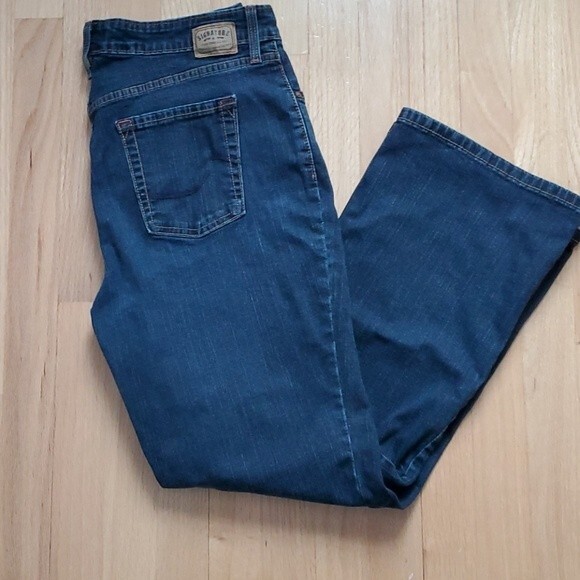 LEVI'S SIGNATURE AT WAIST BOOTCUT SZ 14 SHORT - Picture 6 of 13